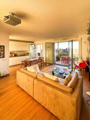 Milan Bloom Design Apartment